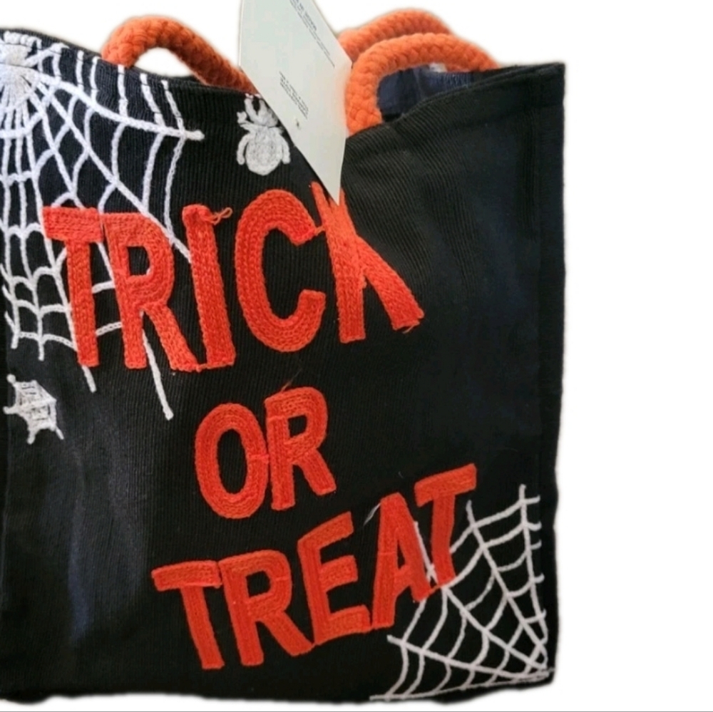 Halloween Trick Or Treat Embroidered Web & Spider Tote Candy Bag NEW
